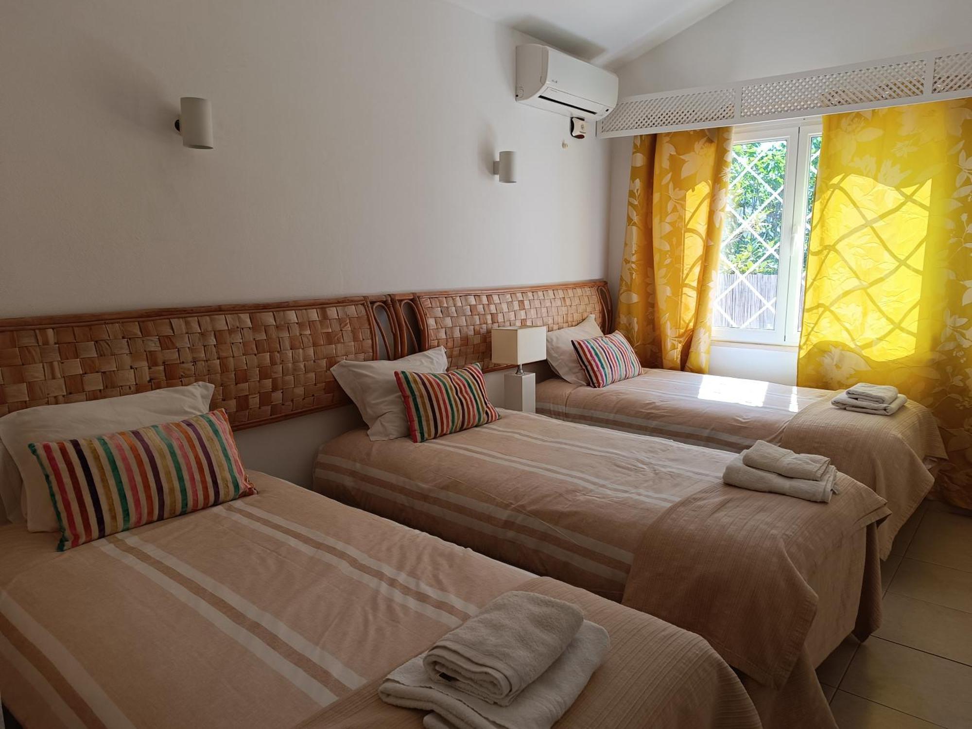 Villa 81 Amazing Villa In A Fantastic Location On Oura Beach Albufeira Exterior photo