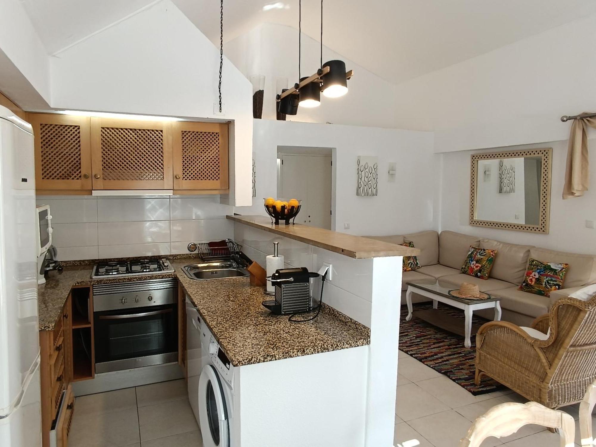 Villa 81 Amazing Villa In A Fantastic Location On Oura Beach Albufeira Exterior photo