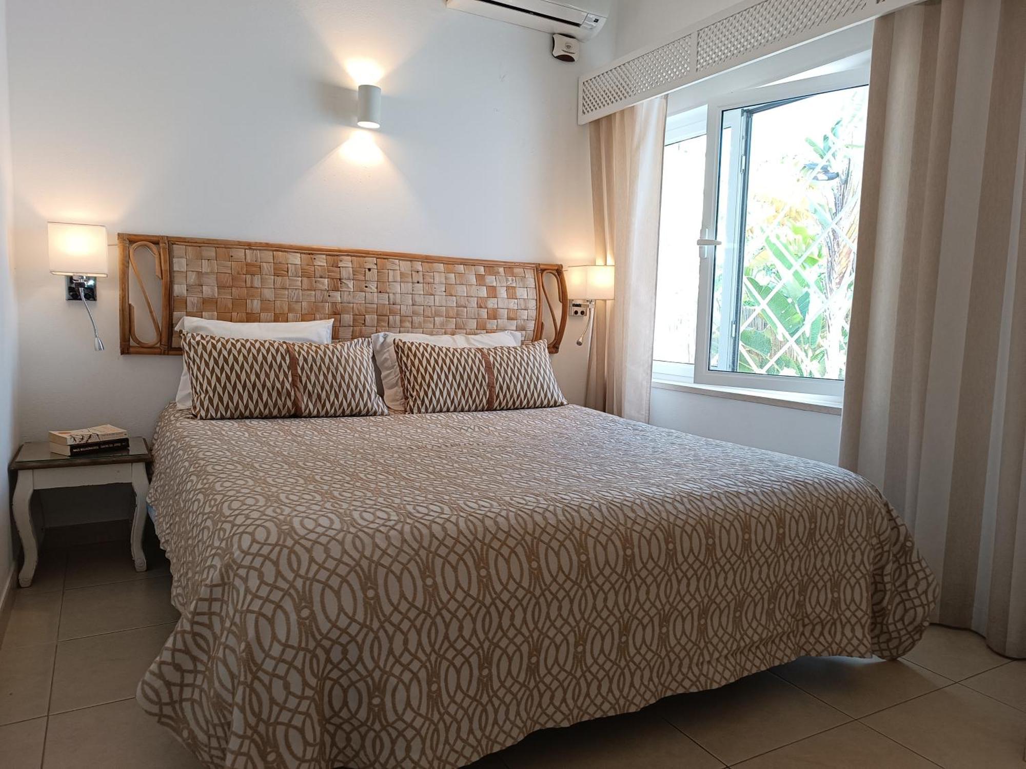 Villa 81 Amazing Villa In A Fantastic Location On Oura Beach Albufeira Exterior photo